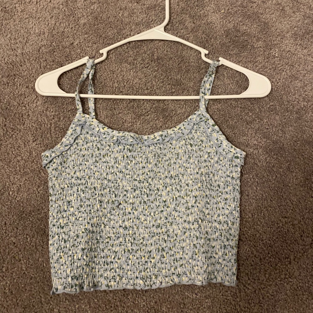 blue target cropped tank